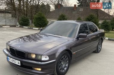 Седан BMW 7 Series 1995 в Буковеле