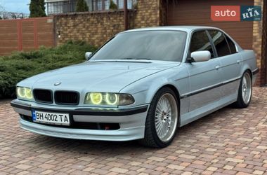 Седан BMW 7 Series 1995 в Одессе