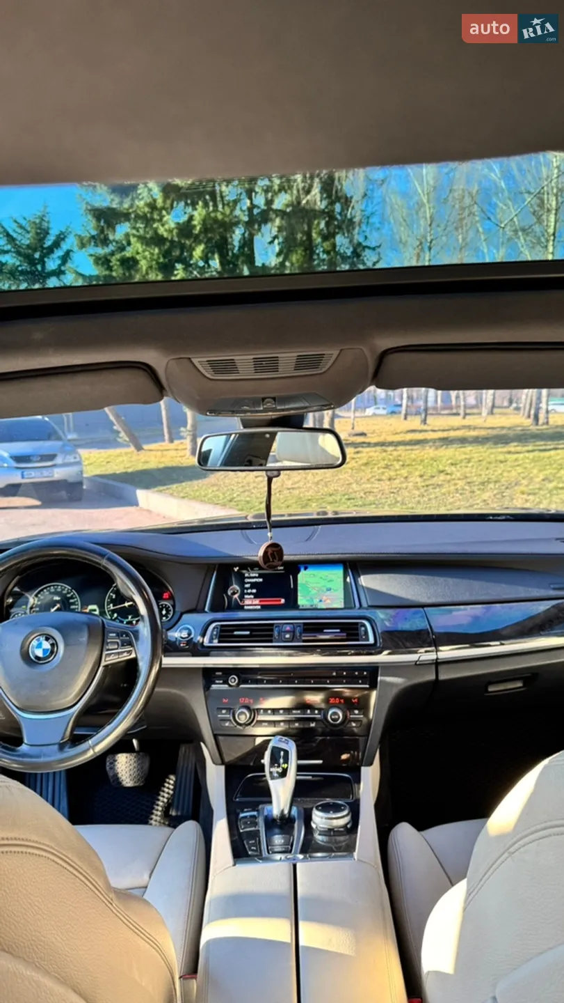 2015 BMW 7er - мініатюра 8