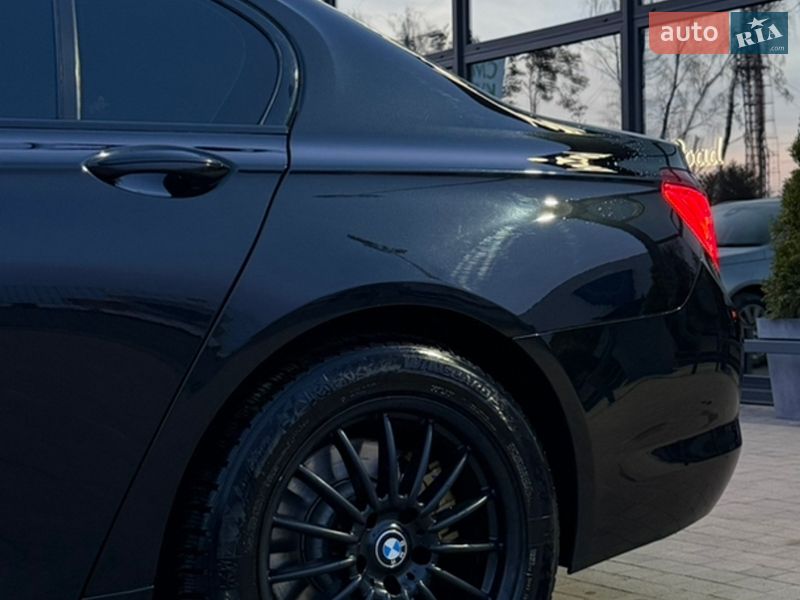 Седан BMW 7 Series 2011 в Ковелі