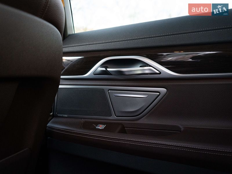 Седан BMW 7 Series 2016 в Києві