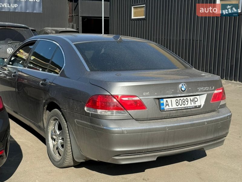 Седан BMW 7 Series 2005 в Киеве
