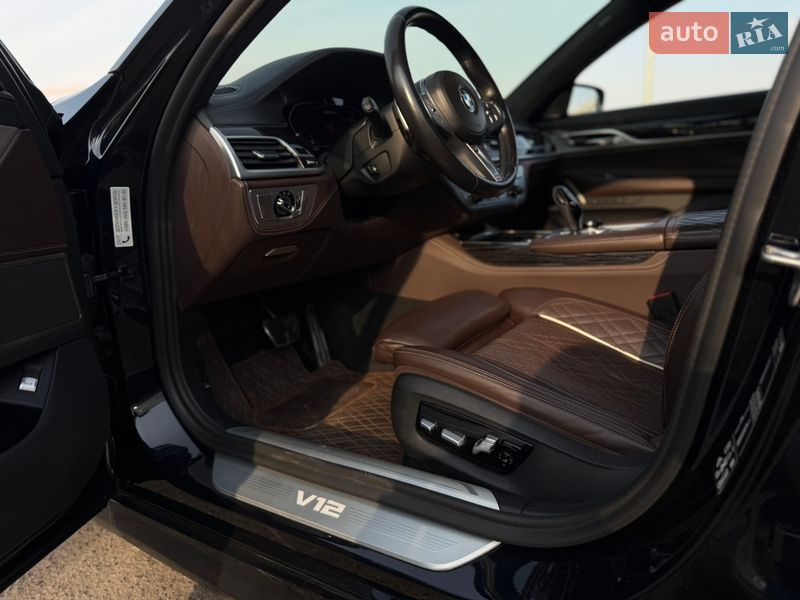 Седан BMW 7 Series 2022 в Львове фото 43 Седан BMW 7 Series 2022 в Львове