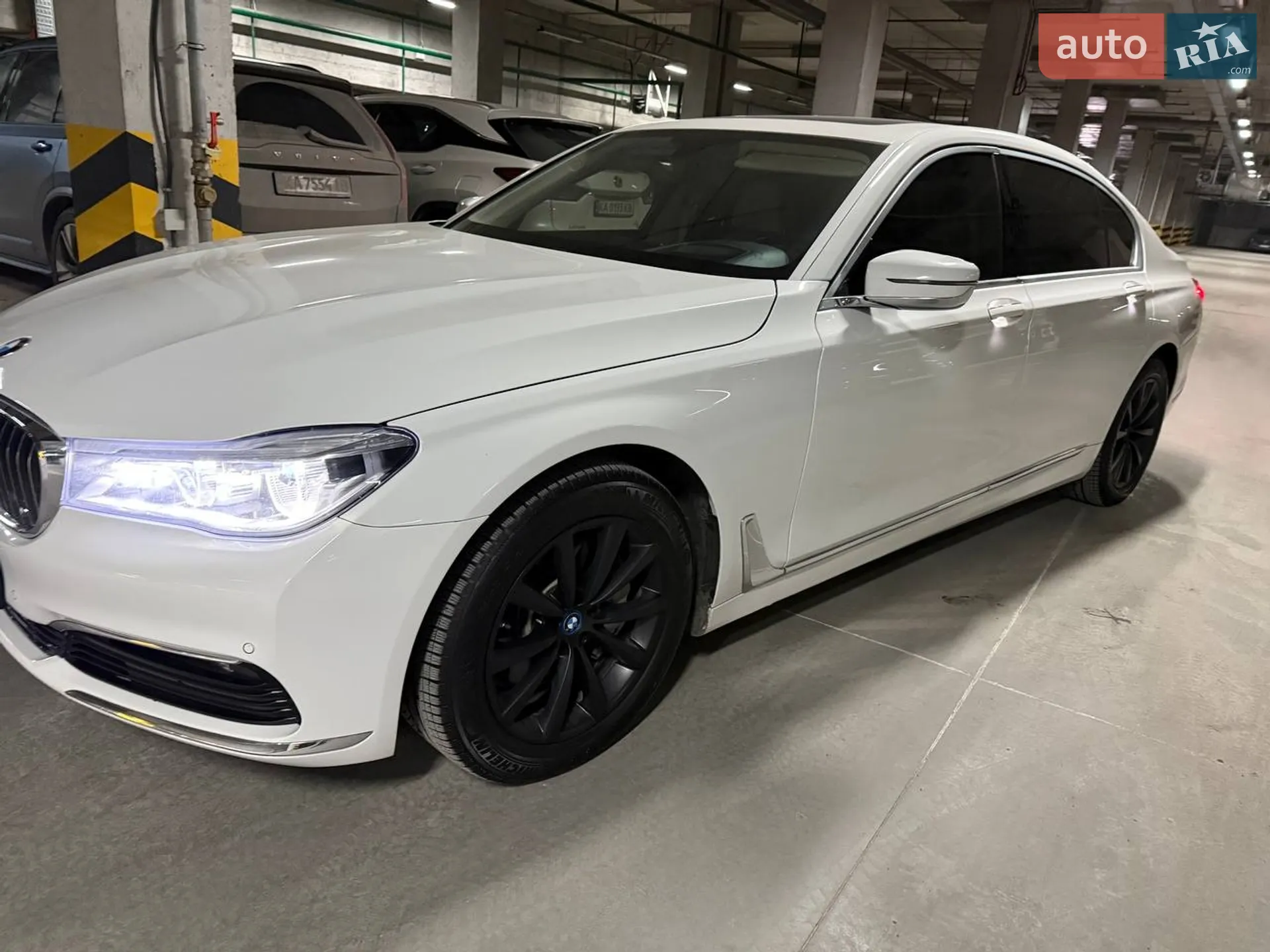 2015 BMW 7er - мініатюра 5