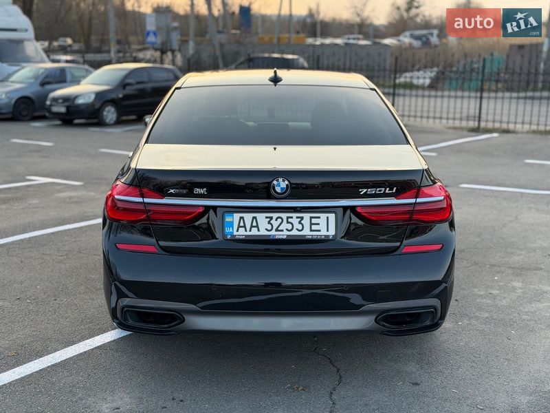 Седан BMW 7 Series 2017 в Киеве