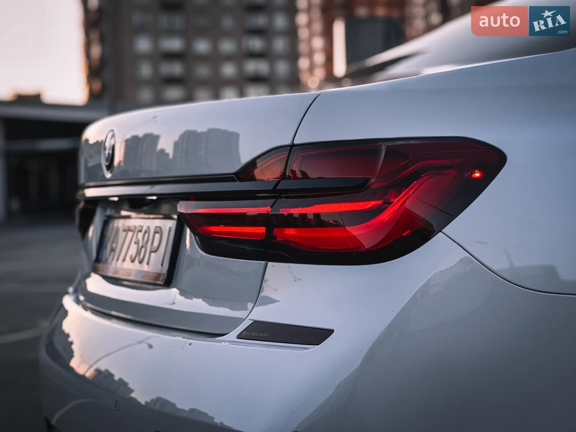2017 BMW 7er - мініатюра 10