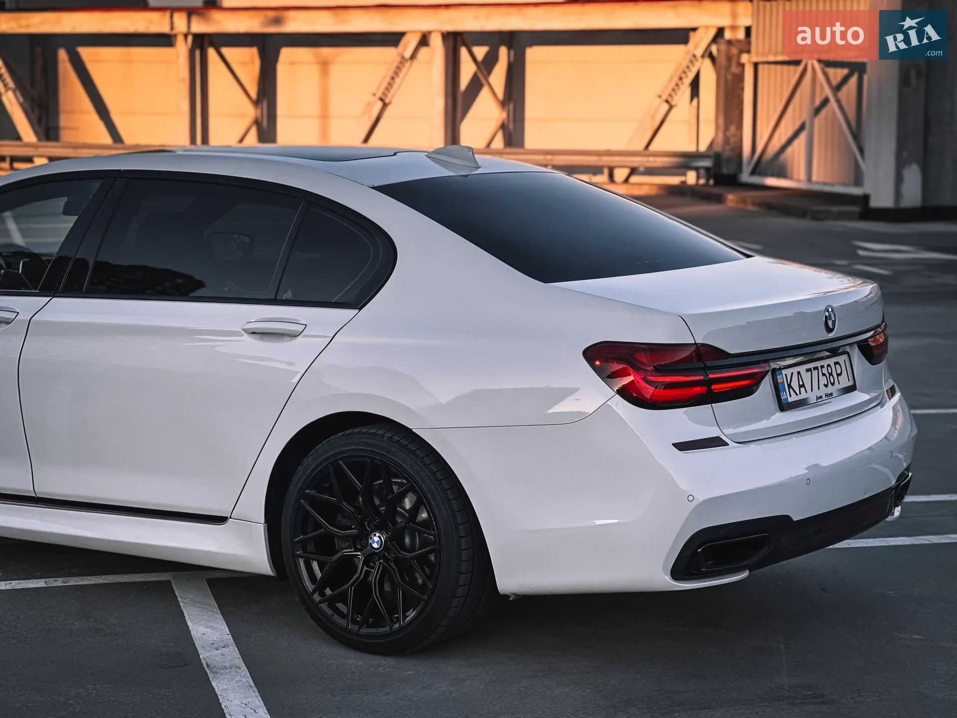 2017 BMW 7er - мініатюра 11