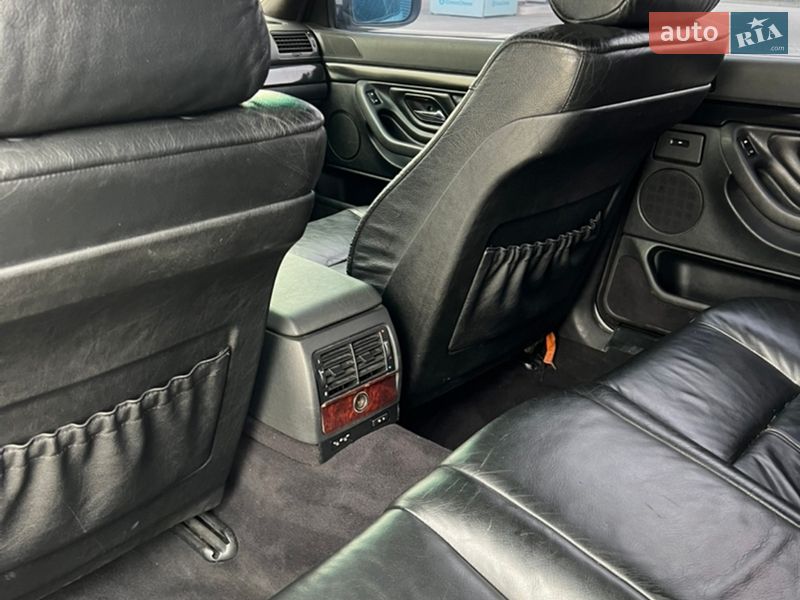 Седан BMW 7 Series 2001 в Львове фото 23 Седан BMW 7 Series 2001 в Львове