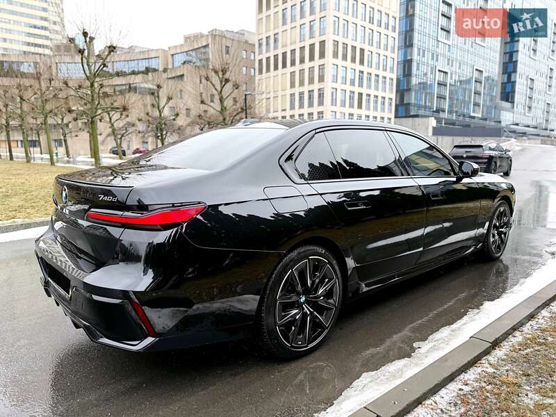 Седан BMW 7 Series 2023 в Киеве фото 16 Седан BMW 7 Series 2023 в Киеве