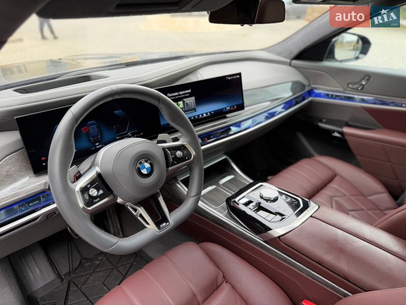 Седан BMW 7 Series 2023 в Львові