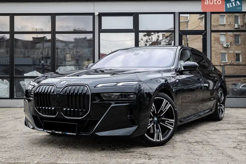 BMW 7 Series 2024