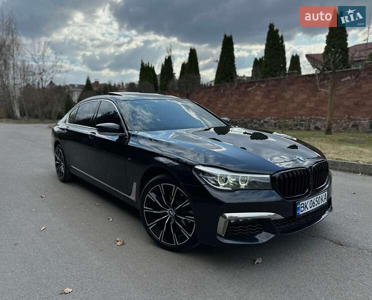 Седан BMW 7 Series 2016 в Ровно фото Седан BMW 7 Series 2016 в Ровно