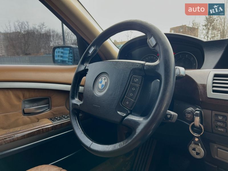 Седан BMW 7 Series 2003 в Одессе