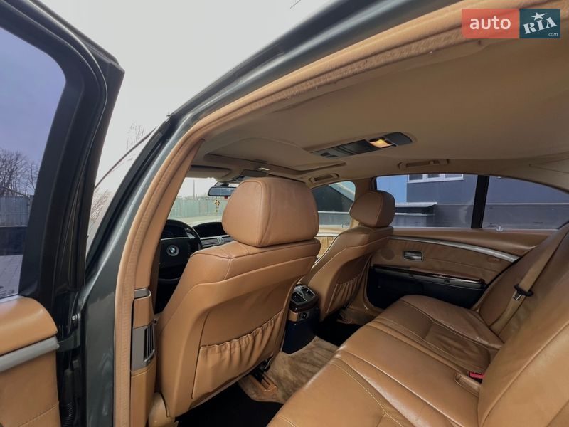 Седан BMW 7 Series 2003 в Одессе