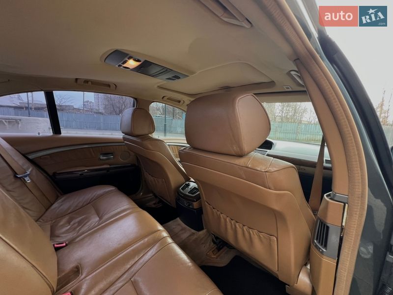 Седан BMW 7 Series 2003 в Одессе