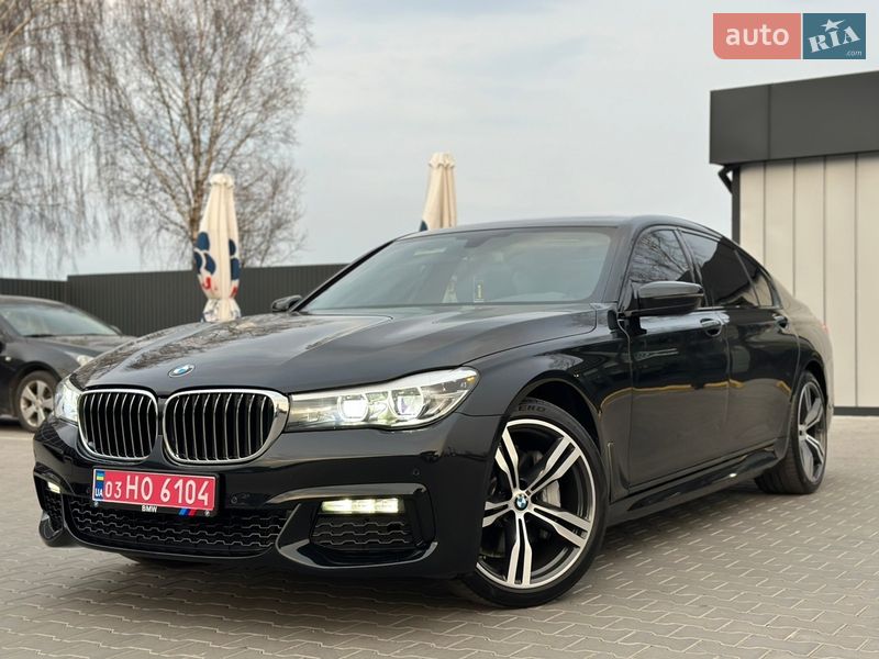 Седан BMW 7 Series 2017 в Нововолынске