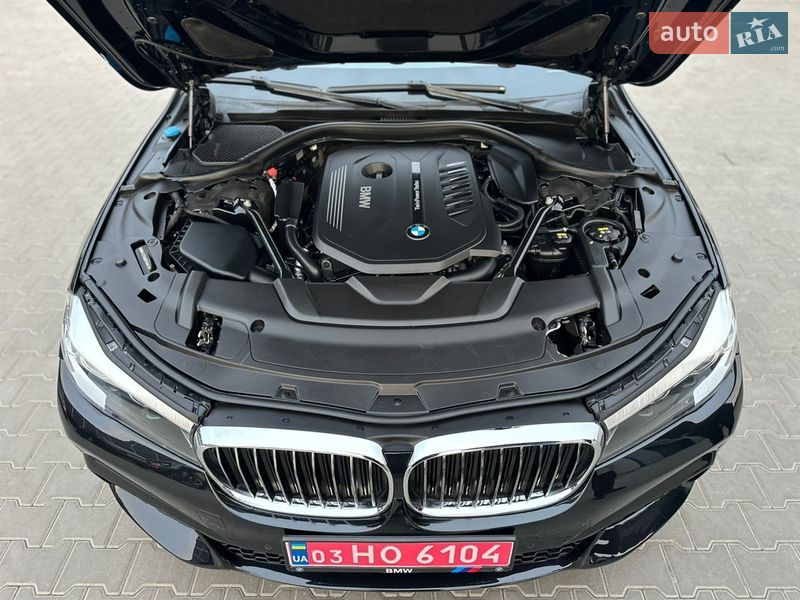 Седан BMW 7 Series 2017 в Нововолынске