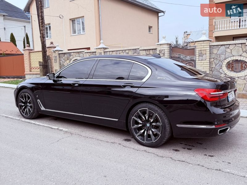 Седан BMW 7 Series 2017 в Черновцах фото 6 Седан BMW 7 Series 2017 в Черновцах