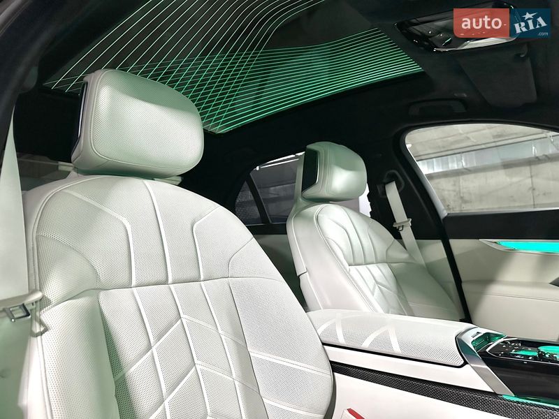 Седан BMW 7 Series 2024 в Днепре фото 37 Седан BMW 7 Series 2024 в Днепре