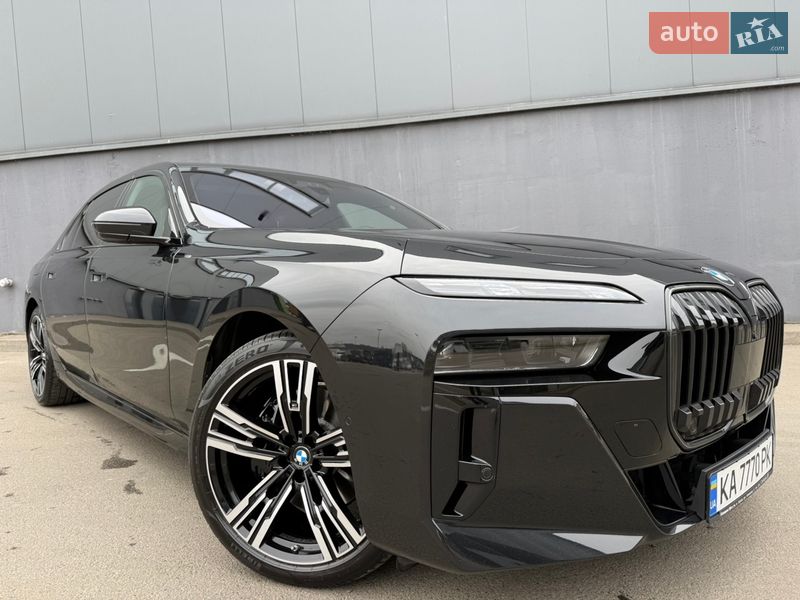 Седан BMW 7 Series 2025 в Киеве