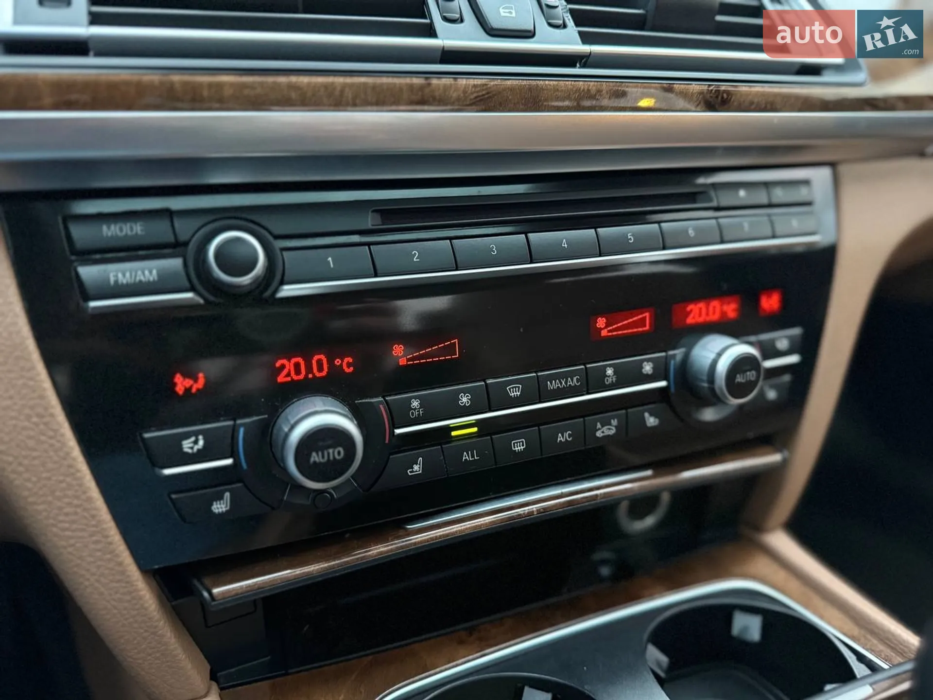 2013 BMW 7er - мініатюра 23