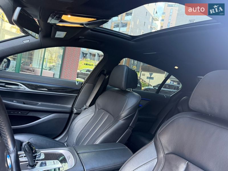 Седан BMW 7 Series 2019 в Львові фото 32 Седан BMW 7 Series 2019 в Львові
