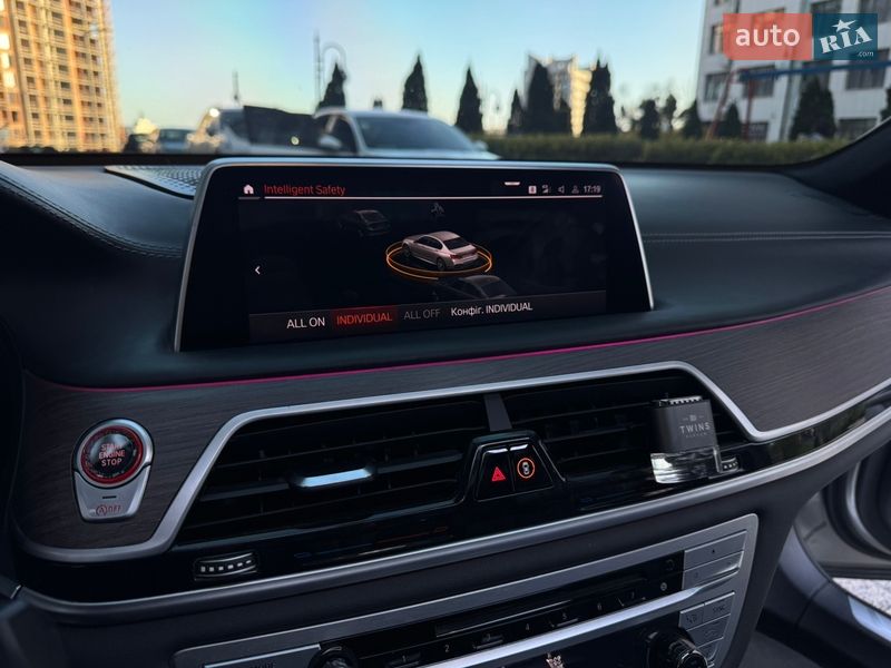 Седан BMW 7 Series 2019 в Києві