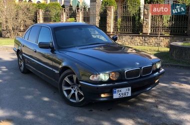 Седан BMW 7 Series 2001 в Ровно