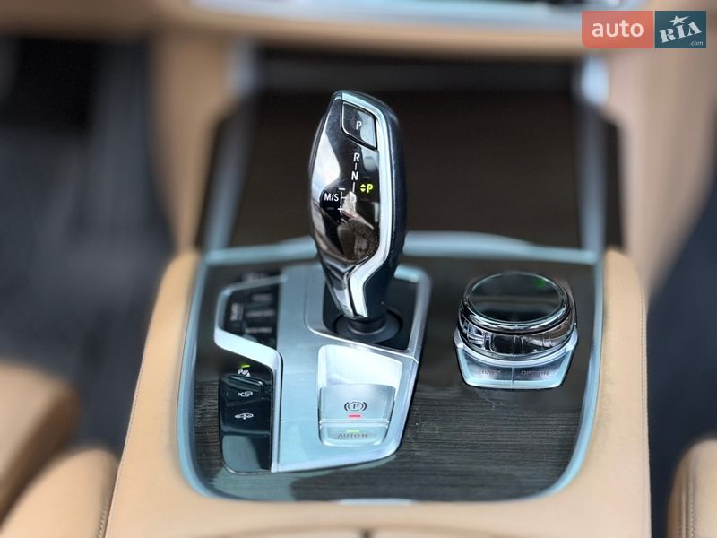 Седан BMW 7 Series 2016 в Одесі