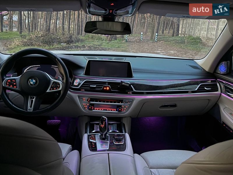 Седан BMW 7 Series 2018 в Києві