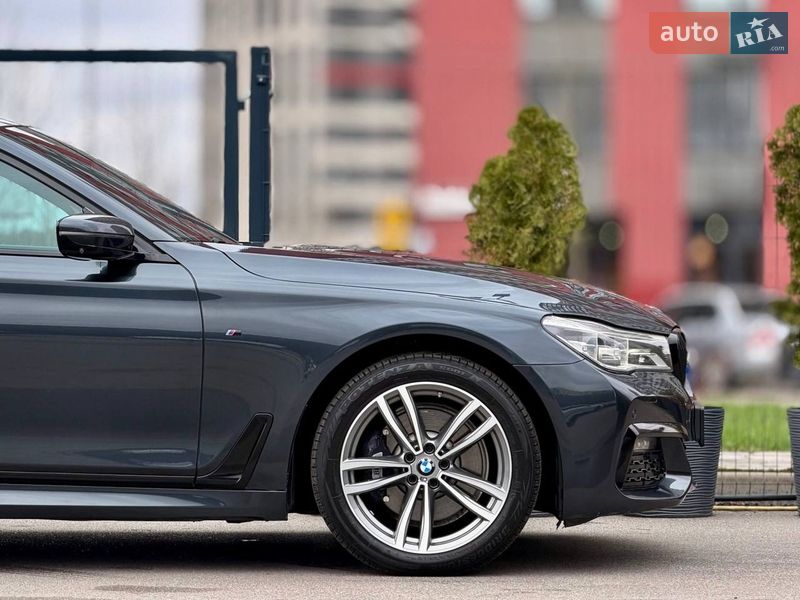 Седан BMW 7 Series 2015 в Киеве фото 8 Седан BMW 7 Series 2015 в Киеве