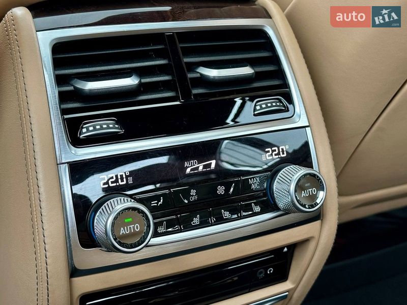 Седан BMW 7 Series 2015 в Киеве фото 48 Седан BMW 7 Series 2015 в Киеве