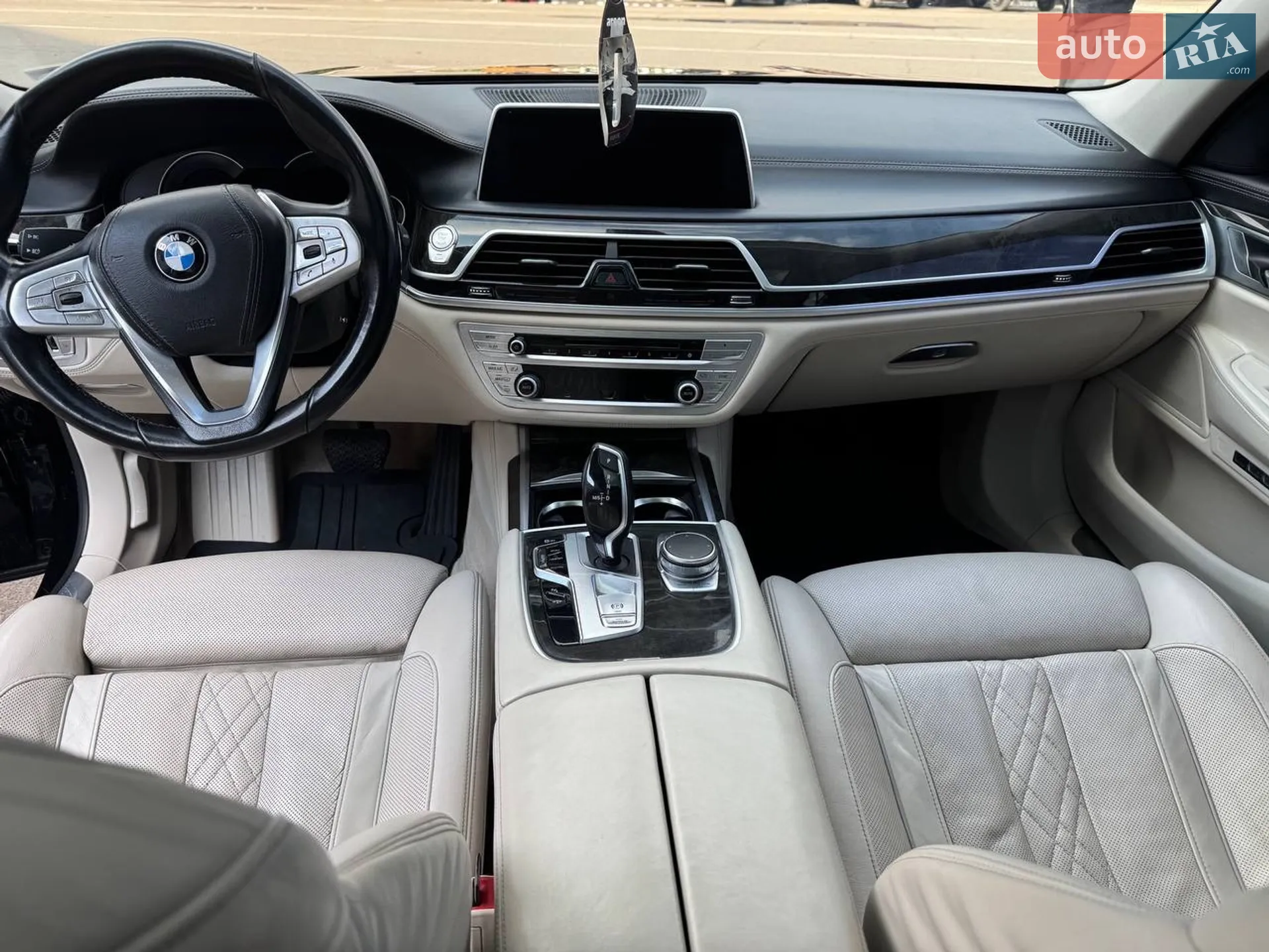 2017 BMW 7er - мініатюра 31