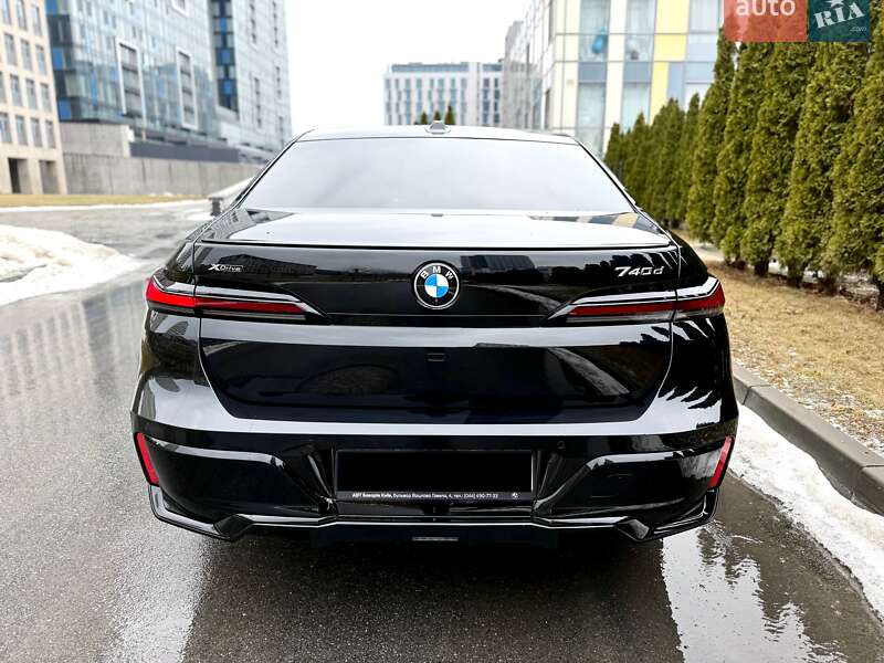 Седан BMW 7 Series 2023 в Києві