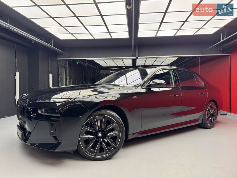 Седан BMW 7 Series 2024 в Киеве