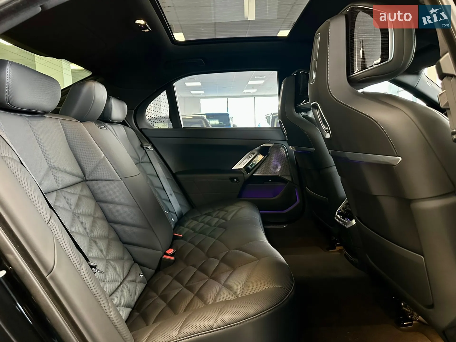 2024 BMW 7er - мініатюра 16