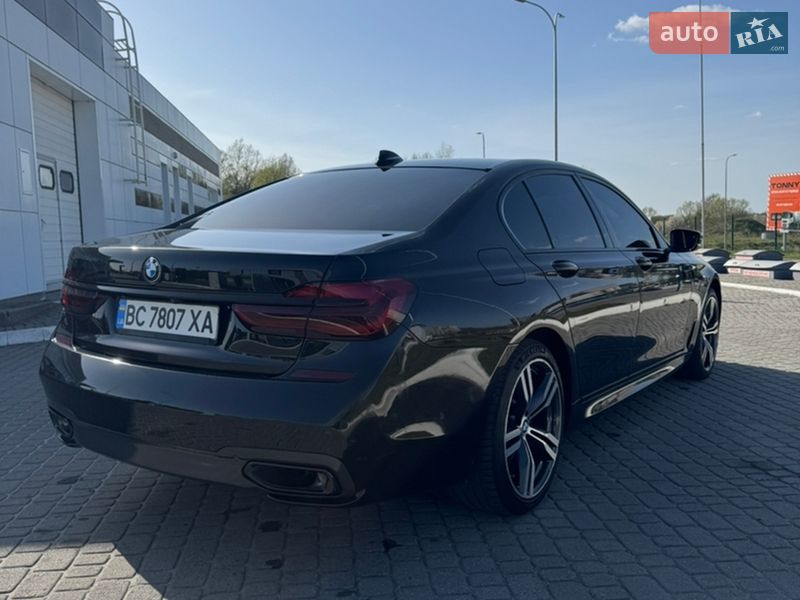 Седан BMW 7 Series 2017 в Львове