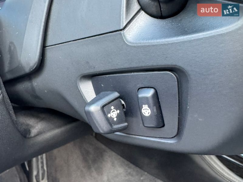 Седан BMW 7 Series 2017 в Львове