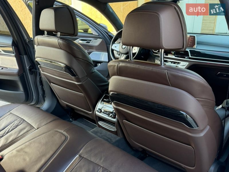 Седан BMW 7 Series 2022 в Днепре фото 37 Седан BMW 7 Series 2022 в Днепре
