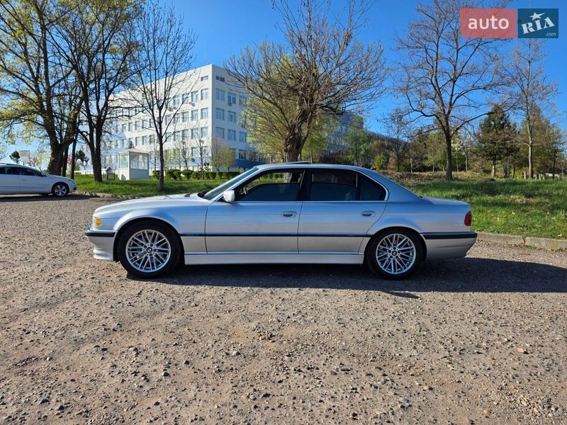 BMW 7 Series 1998