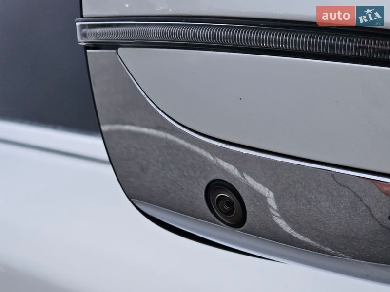 Седан BMW 7 Series 2018 в Новомосковске фото 35 Седан BMW 7 Series 2018 в Новомосковске