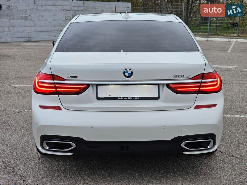 Седан BMW 7 Series 2018 в Новомосковске