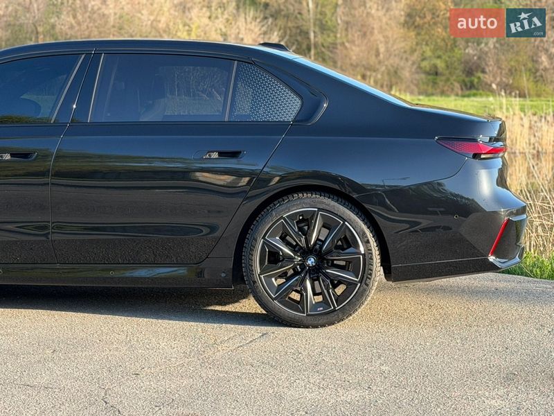 Седан BMW 7 Series 2023 в Днепре