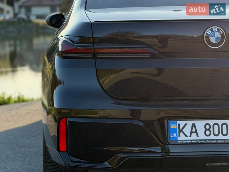 Седан BMW 7 Series 2023 в Днепре