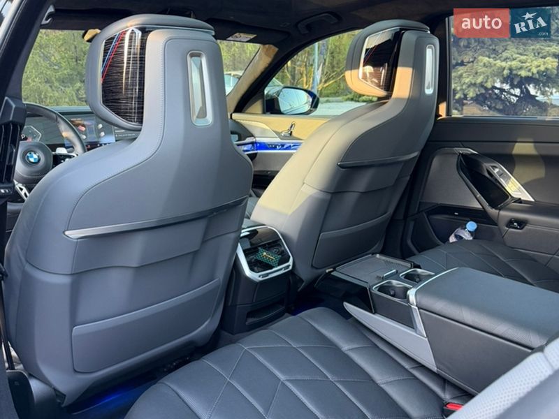 Седан BMW 7 Series 2023 в Днепре