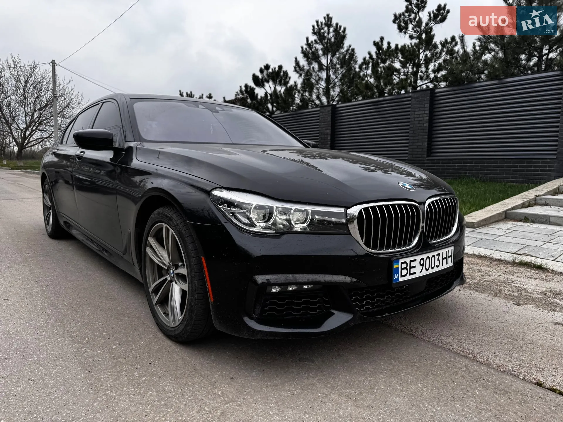2017 BMW 7er - мініатюра 17