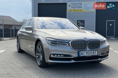 Седан BMW 7 Series 2017 в Нововолинську