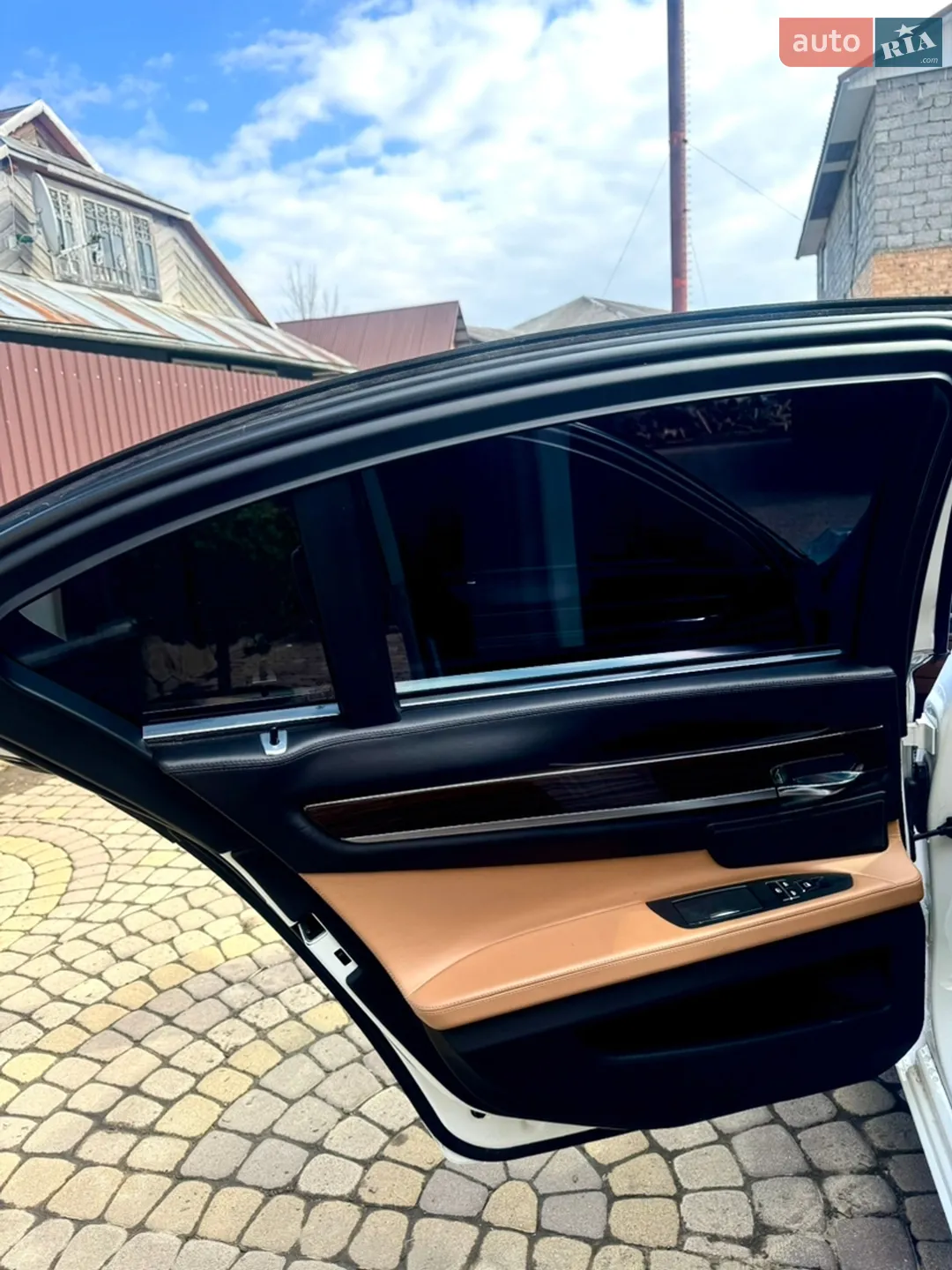 2012 BMW 7er - мініатюра 16