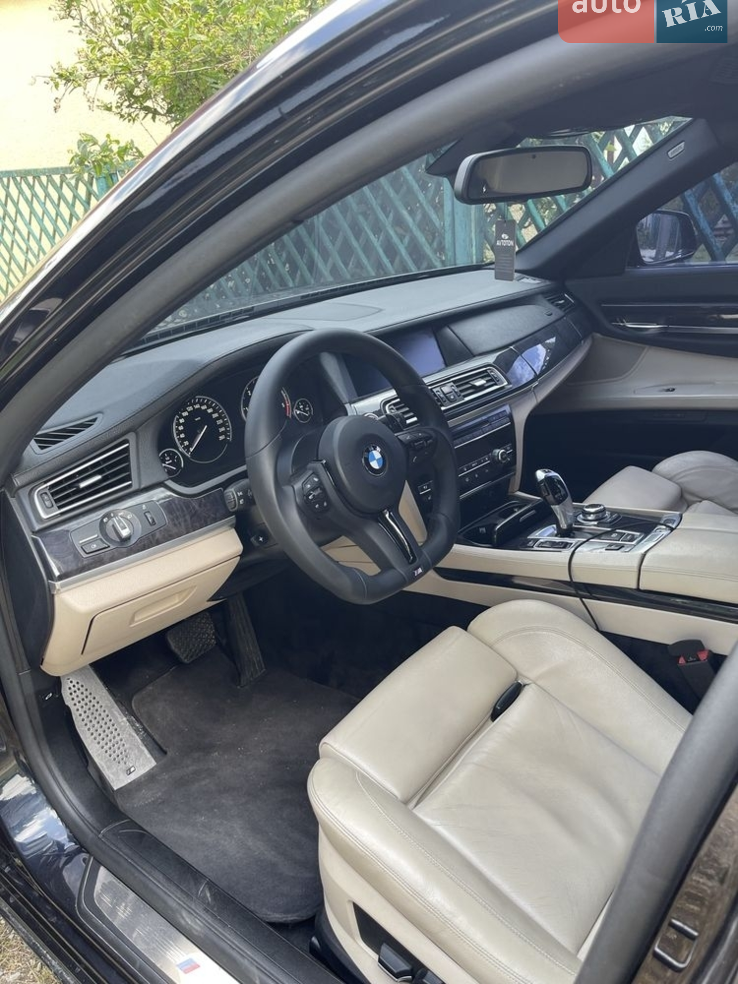 2010 BMW 7er - мініатюра 7