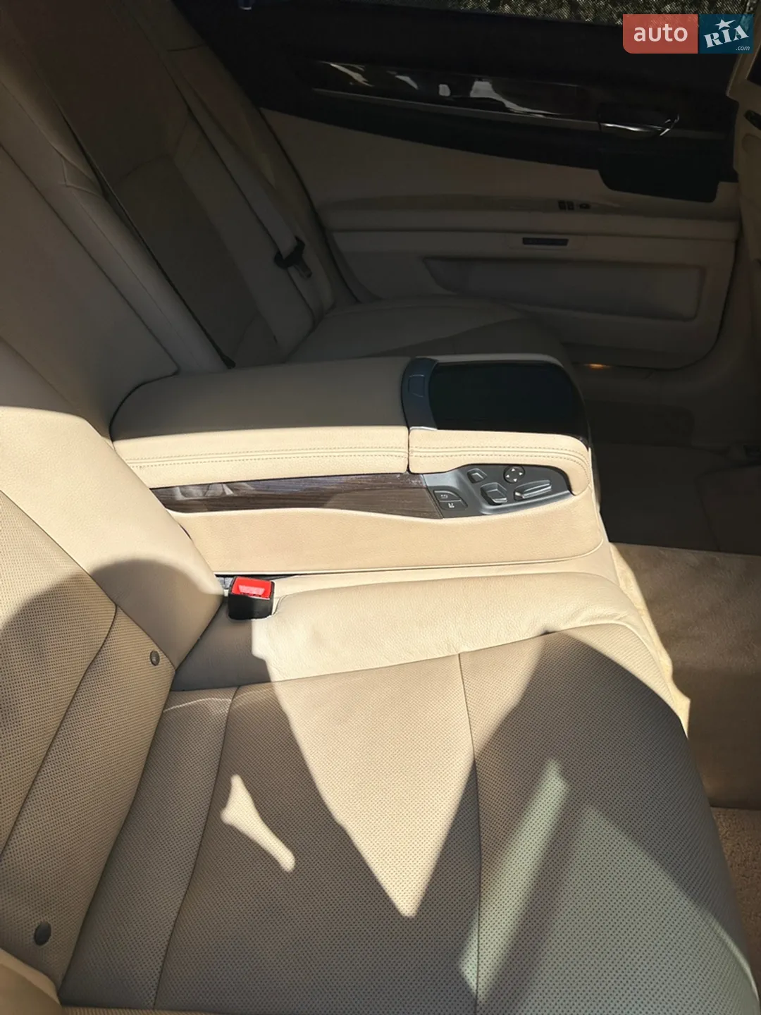 2011 BMW 7er - мініатюра 40